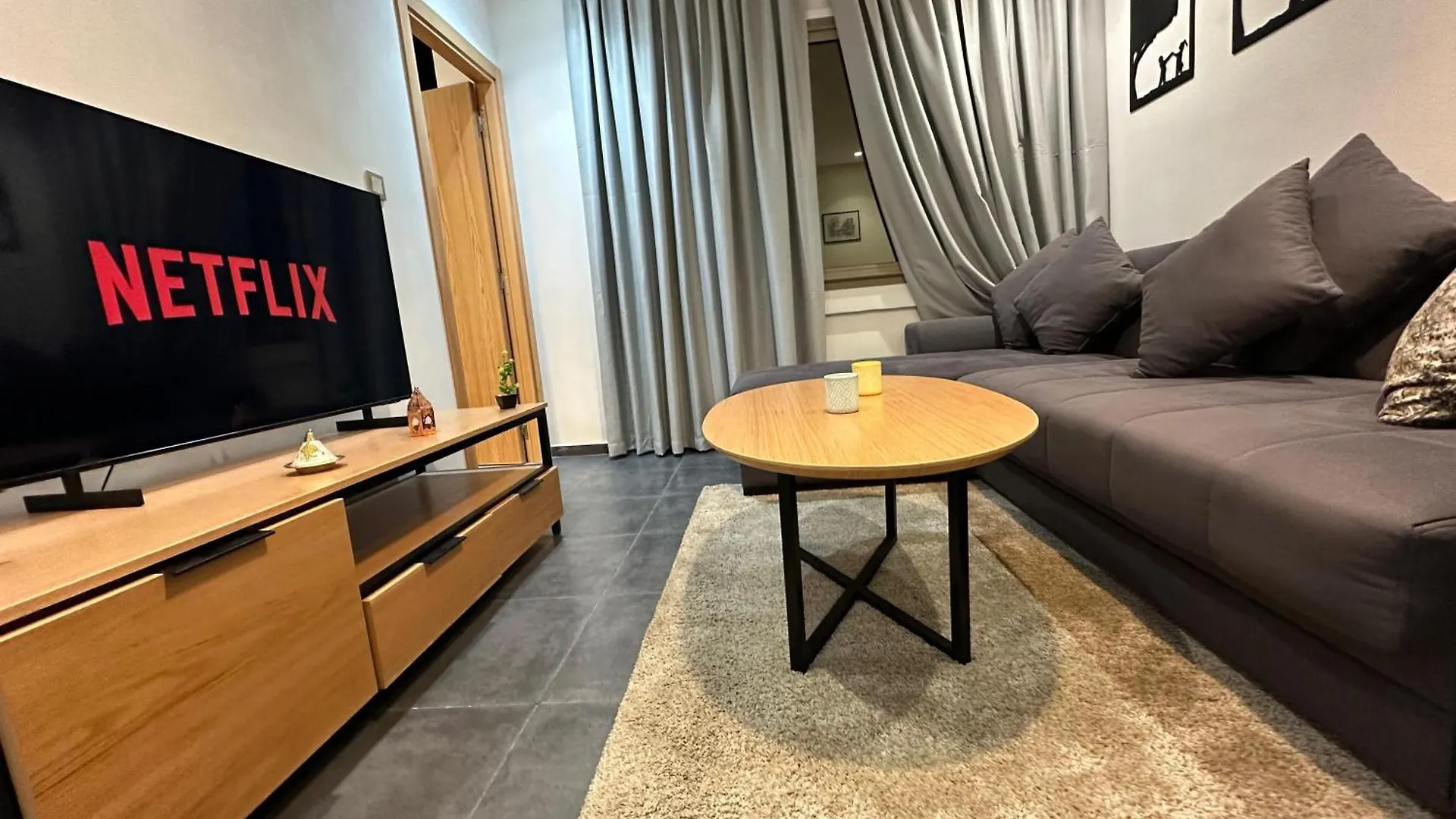Apartment Appartement Lumineux Bien Equipe Derriere Hotel Idou Anfa Pas De Vis-A-Vis Casablanca Morocco